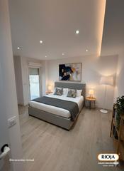 Piso  Reyes de navarra kalea. Vivienda recién reformada y a estrenar en zaramaga