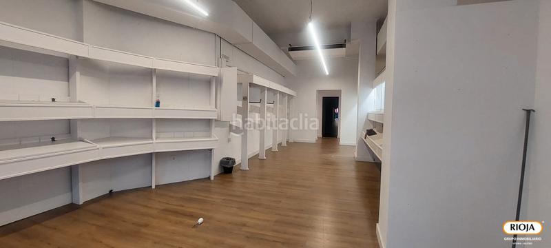 Foto 34379f9f-3822-47c4-9ac3-ea13bce2dfaf. Affitto locale commerciale in Desamparados Vitoria - Gasteiz