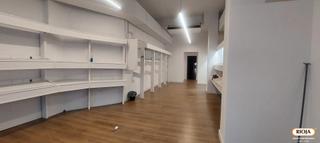 Lloguer Local Comercial  Pio xii.aren kalea. Local amplio de 130 m² en el centro de vitoria