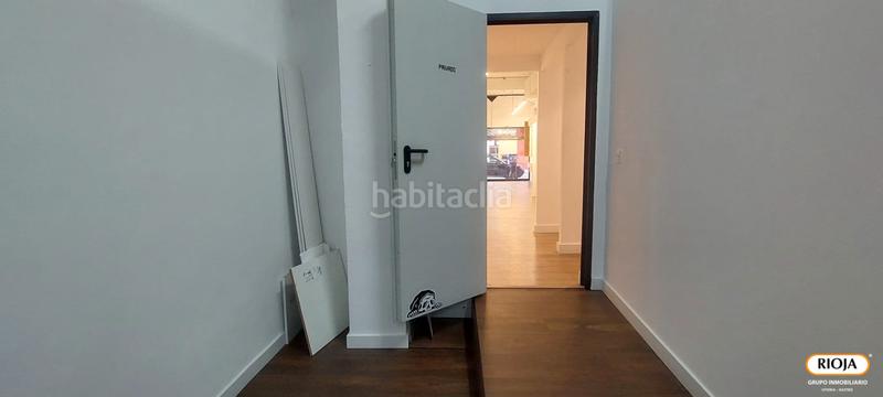 Foto 6846fc72-9a9f-4c84-8870-0c61d3aab08b. Rent business premise in Desamparados Vitoria - Gasteiz