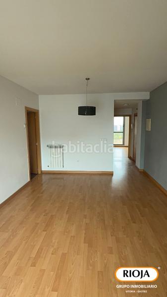 Foto 550fe250-1efc-4da0-8086-d55f01af7014. Flat with heating parking in Zabalgana Vitoria - Gasteiz