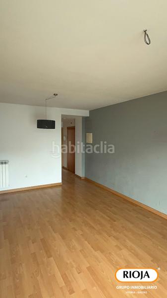 Foto 5aada85d-3716-4be2-a29c-d019b7e089e4. Flat with heating parking in Zabalgana Vitoria - Gasteiz