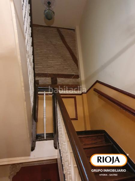 Foto 3e5944ec-b3c0-4072-8bd8-a3c7832b1412. Appartamento con riscaldamento in Ensanche Vitoria - Gasteiz