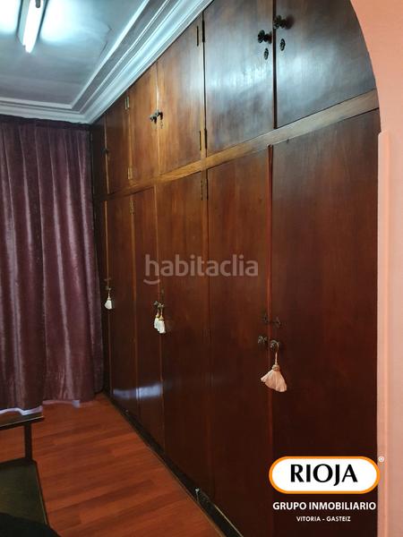 Foto 640e43ab-2248-405e-b88a-27beb4a213b2. Appartamento con riscaldamento in Ensanche Vitoria - Gasteiz