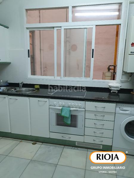 Foto 67761f92-3088-4f42-883c-a9cf6926ca00. Appartamento con riscaldamento in Ensanche Vitoria - Gasteiz