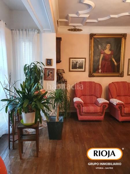 Foto e3eddd3d-d834-4309-828f-e185752be3f1. Appartamento con riscaldamento in Ensanche Vitoria - Gasteiz