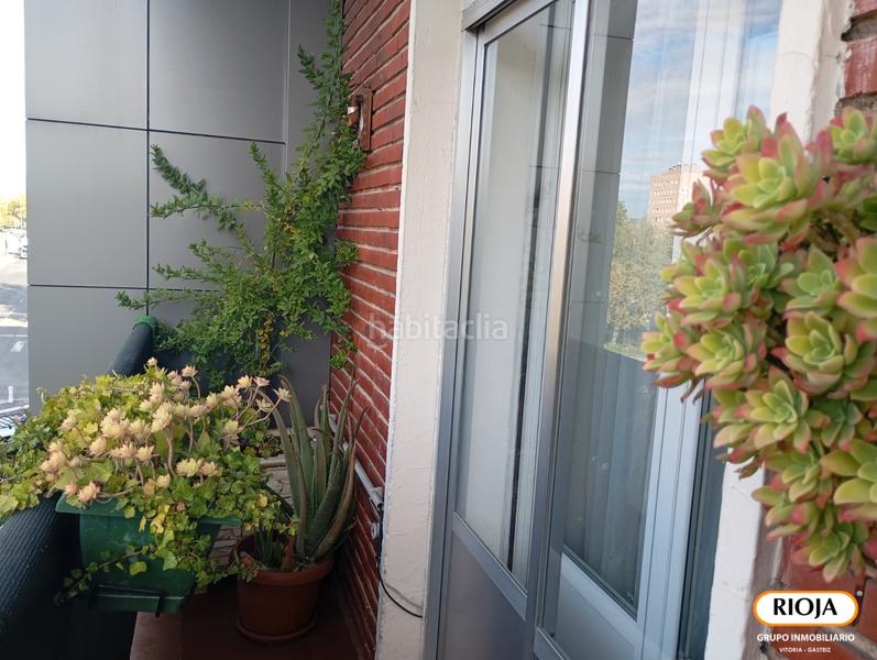 Foto 465db94c-a689-4e6f-891f-badac958807a. Pis amb calefacció a Betoño Vitoria - Gasteiz