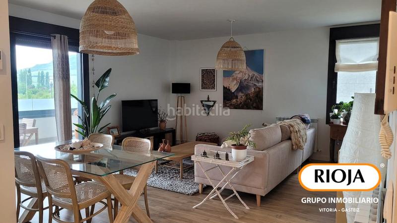 Foto ab941680-d43a-4e5c-9389-7d3ca2848151. Flat with heating in Aretxabaleta Vitoria - Gasteiz