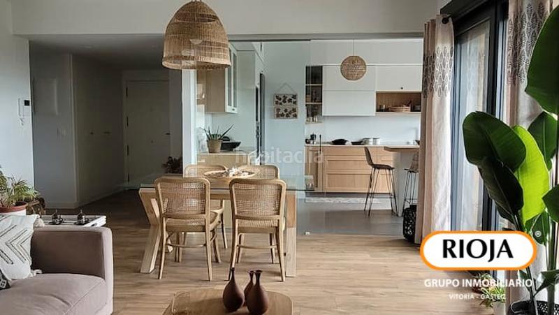 Foto eb1501a0-7335-47f4-9bc9-5d995e0de24d. Flat with heating in Aretxabaleta Vitoria - Gasteiz