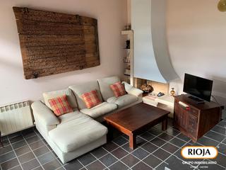 Chalet  Kurtsaldea kalea. Chalet unifamiliar con jardín en urrunaga