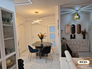 Pis  Cuadrilla de vitoria-gasteiz taldea kalea. Piso de 100 m² con dos terrazas listo para entrar a vivir