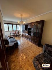 Pis  Francia kalea. Piso en calle francia con 2 habitaciones y terraza