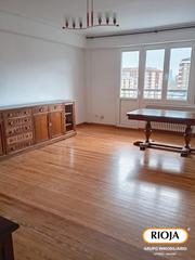 Pis  Judimendi hiribidea. Vivienda exclusiva en judizmendi