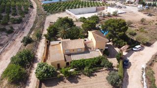 Xalet  Torrejon san br. Espectacular chalet con piscina y terreno