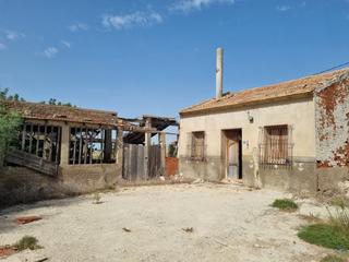 Maison  03150. Casa para reformar con 7500 m2 de parcela
