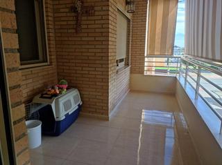 Pis a Almoradí. Amplio piso de 3 dormitorios en almoradi