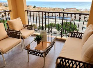 Lloguer Apartament a Las Viñas. Piso para alquilar con vistas al mar