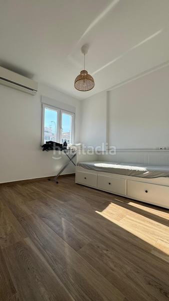 Foto 3c3752b4-fc8a-4738-8a4e-f9a4c372b31d. House in glorieta josé samper garcía 67 in Cabo Cervera Torrevieja