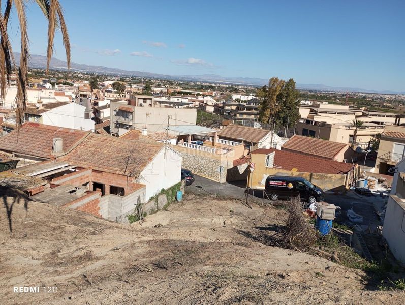 Foto 0538f60b-dcda-481a-b02b-e2a18a82eaf6. Terreny residencial a Rojales