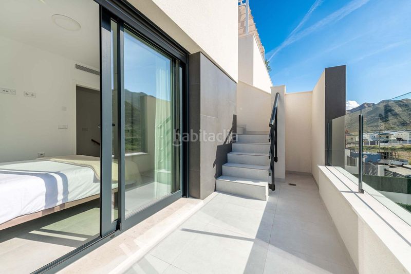 Foto b1f2a605-5b3c-4613-9301-8b37ac9ee683. Casa adossada amb aparcament piscina a Cox