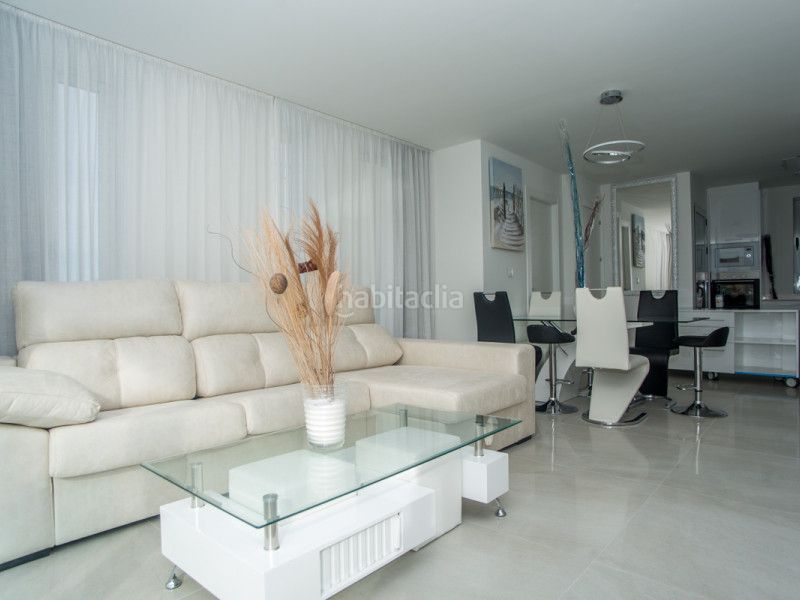Foto 492ffc77-57a5-44f2-865f-f114fd52fad3. Apartamento en cala Finestrat Finestrat