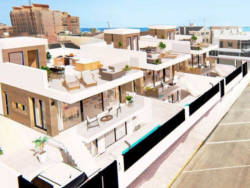 Foto 0848765f-a872-46ab-8954-151e4b1381e3. Chalet mit pool in Los Europeos Torrevieja