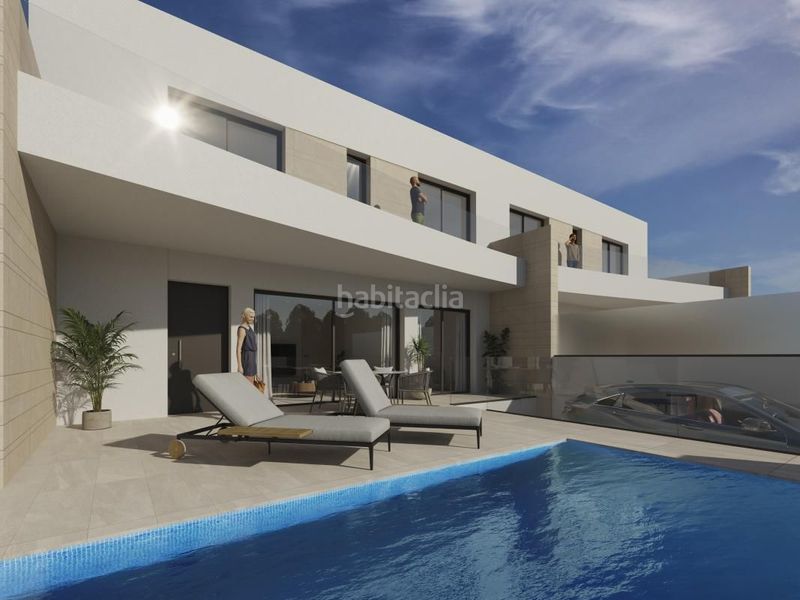Foto da9a0dd2-3229-46fc-a0da-b5f4c1960d6c. Casa a schiera con piscina in Dolores