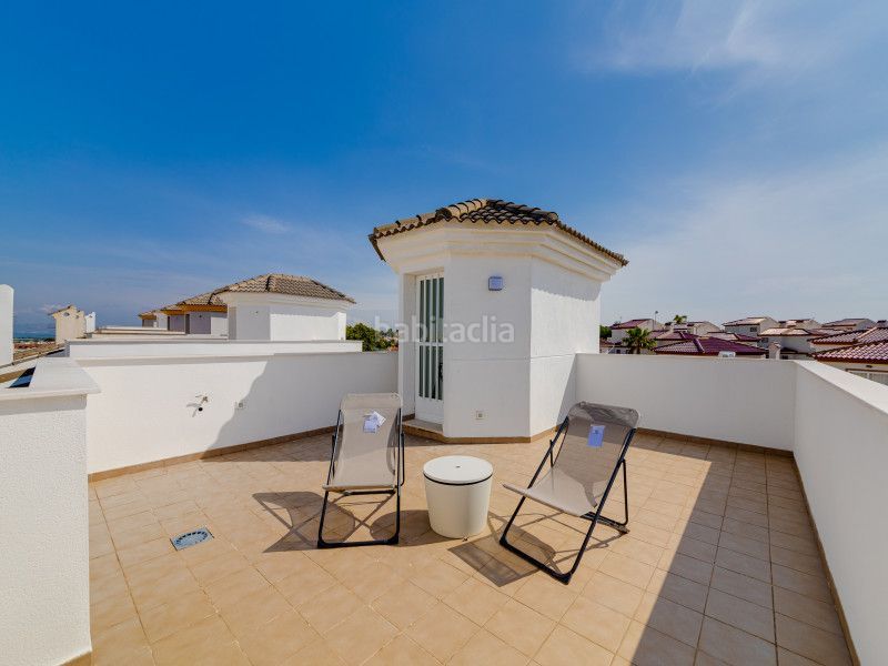 Foto d05363a8-484d-42a9-8b13-b576fdb84593. Xalet amb piscina a San Fulgencio
