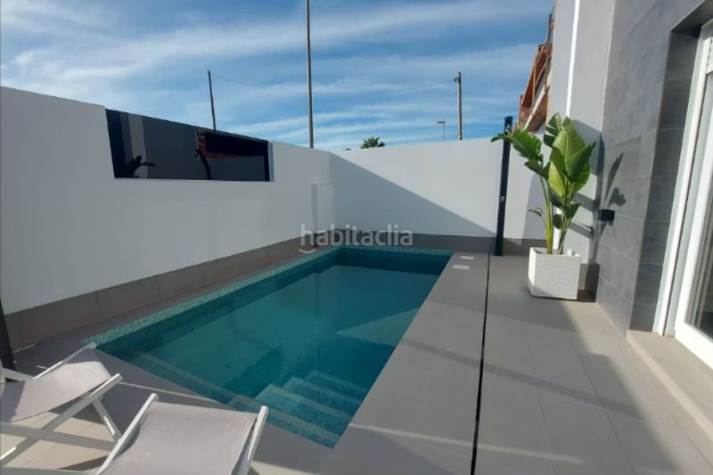 Foto 3682fd51-ab87-4937-959a-01f8efd029b1. Chalet en Roldán Torre - Pacheco