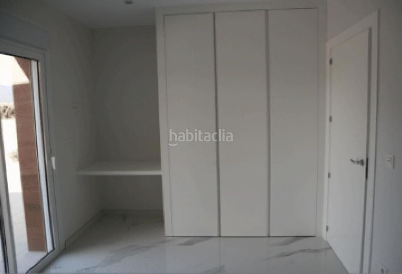 Foto 491cc5b8-f116-4a15-8e81-47159fb08059. Chalet en Romana (la)