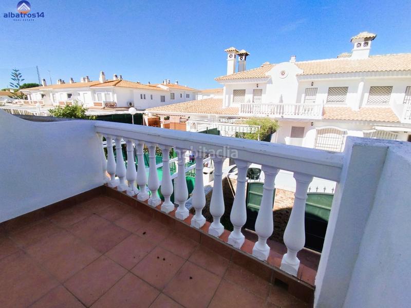 Foto d0df03cb-66d0-42da-8f6a-8e9553ec3569. Casa adossada amb calefacció piscina a El Portil