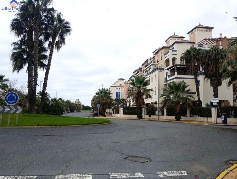 Foto f5c0600e-bb0b-42a8-a1a8-a6e3d7327d91. Local comercial a Punta del Moral Ayamonte