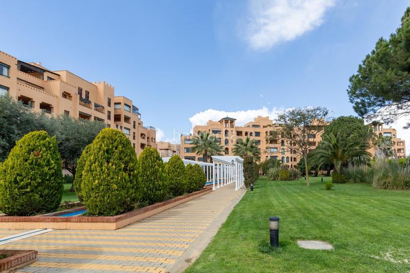 Foto 41a103c4-ab8d-4fef-bbf6-2e19456680e8. Apartament amb calefacció aparcament piscina a Isla Canela Ayamonte