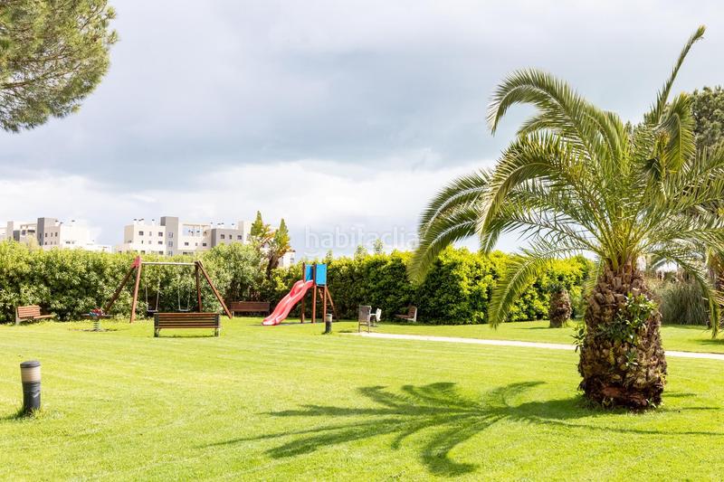 Foto a8d9fae2-8bd6-4535-a0b8-3f95122dc3bf. Apartament amb calefacció aparcament piscina a Isla Canela Ayamonte