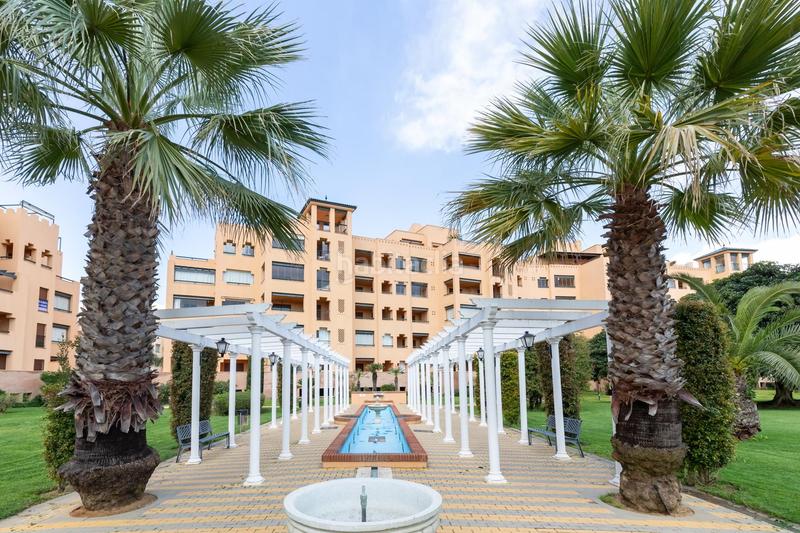 Foto f03940e1-6fb5-4f3e-8751-c7c53ab3974c. Apartament amb calefacció aparcament piscina a Isla Canela Ayamonte