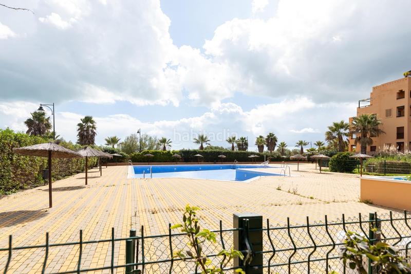 Foto fbfe50b5-34ee-458f-8eff-eb7b1fa69a27. Apartament amb calefacció aparcament piscina a Isla Canela Ayamonte