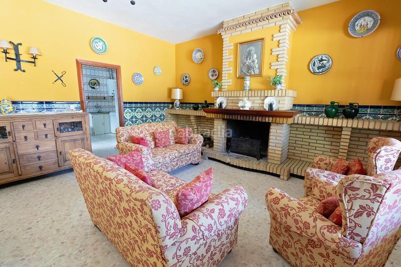 Foto 0b724cd2-b43b-4d40-99e6-a508713c28bc. Casa amb calefacció aparcament a El Rocío Almonte