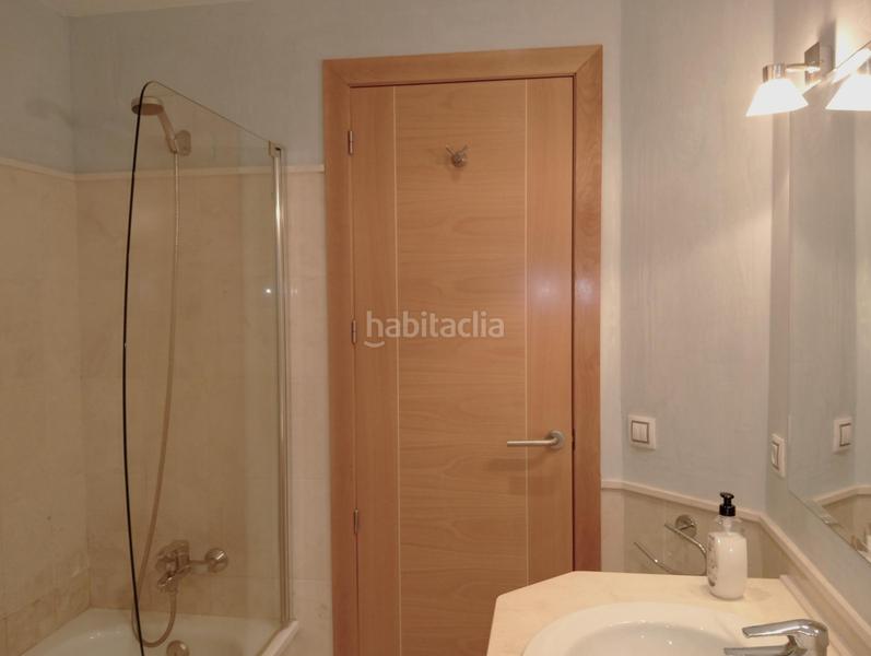 Foto 10cab3bf-f311-49f0-a84b-2490e569139c. Casa adossada amb calefacció aparcament piscina a El Portil