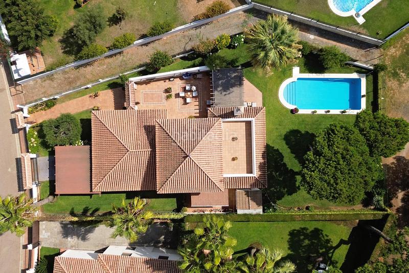 Foto 6daebdd0-cd9a-42ca-b3e8-4e6acdf69763. Chalet la villa que estabas esperando en nuevo portil en El Portil