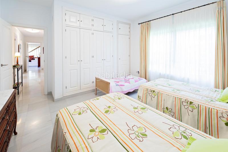 Foto b9adbaa6-afa4-45bf-ae25-d2e2e58675b6. Chalet la villa que estabas esperando en nuevo portil en El Portil