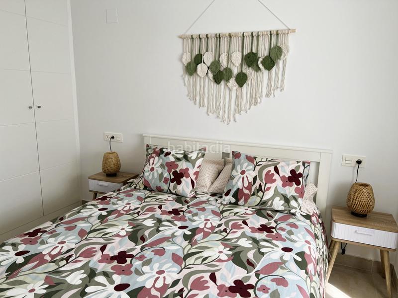 Foto d0ed5dbc-04ec-46e5-a0c8-95c018dcd265. Rent apartment with parking in El Portil