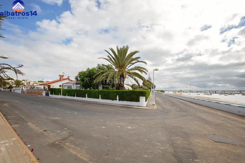 Foto a2e70a45-4eab-4415-a7f4-a0bf63389476. Xalet amb aparcament a El Rompido