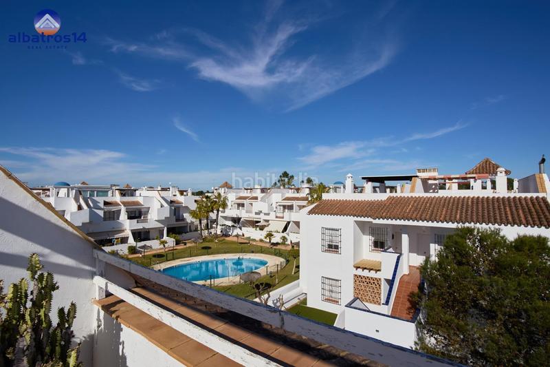 Foto b2334a1d-a5a8-46a5-8541-c8d7904f2735. Àtic amb aparcament piscina a Islantilla golf Islantilla