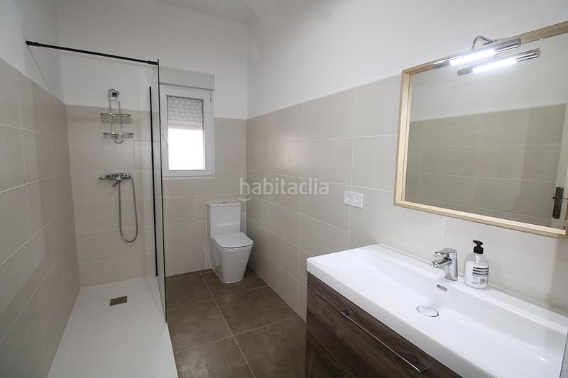 Foto 28a875a5-1ba6-481b-8f3c-1939a69cd396. Lloguer pis a La Petxina Valencia