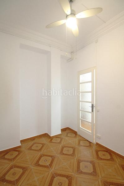 Foto d28042fd-ee95-4ede-aca6-f5ccb1157c81. Lloguer pis a La Petxina Valencia