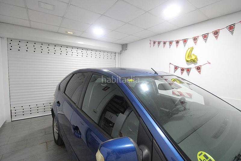 Foto 36ac3602-7def-4e2b-b252-0223744b7168. Casa adosada adosado , junto a la parada de metro. en Moncada