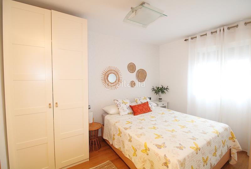 Foto bceb6e4b-36ac-4097-b253-3738d6a17e30. Casa adosada adosado , junto a la parada de metro. en Moncada