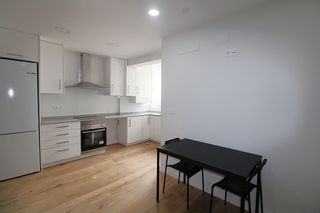 Rent Apartment  Passeig de la petxina. Piso de dos dormitorios y dos baños, amueblado, recién reformado