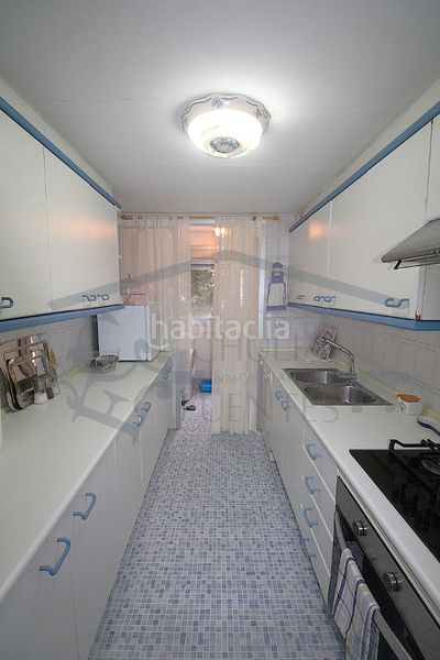 Piso bonito piso de dos dormitorios en ciudad de las ciencias. en Valencia - Imagen 3