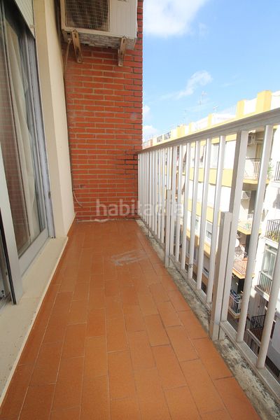 Foto 15ef123a-cb37-4c2a-b054-6f0691c571d0. Pis a Almussafes